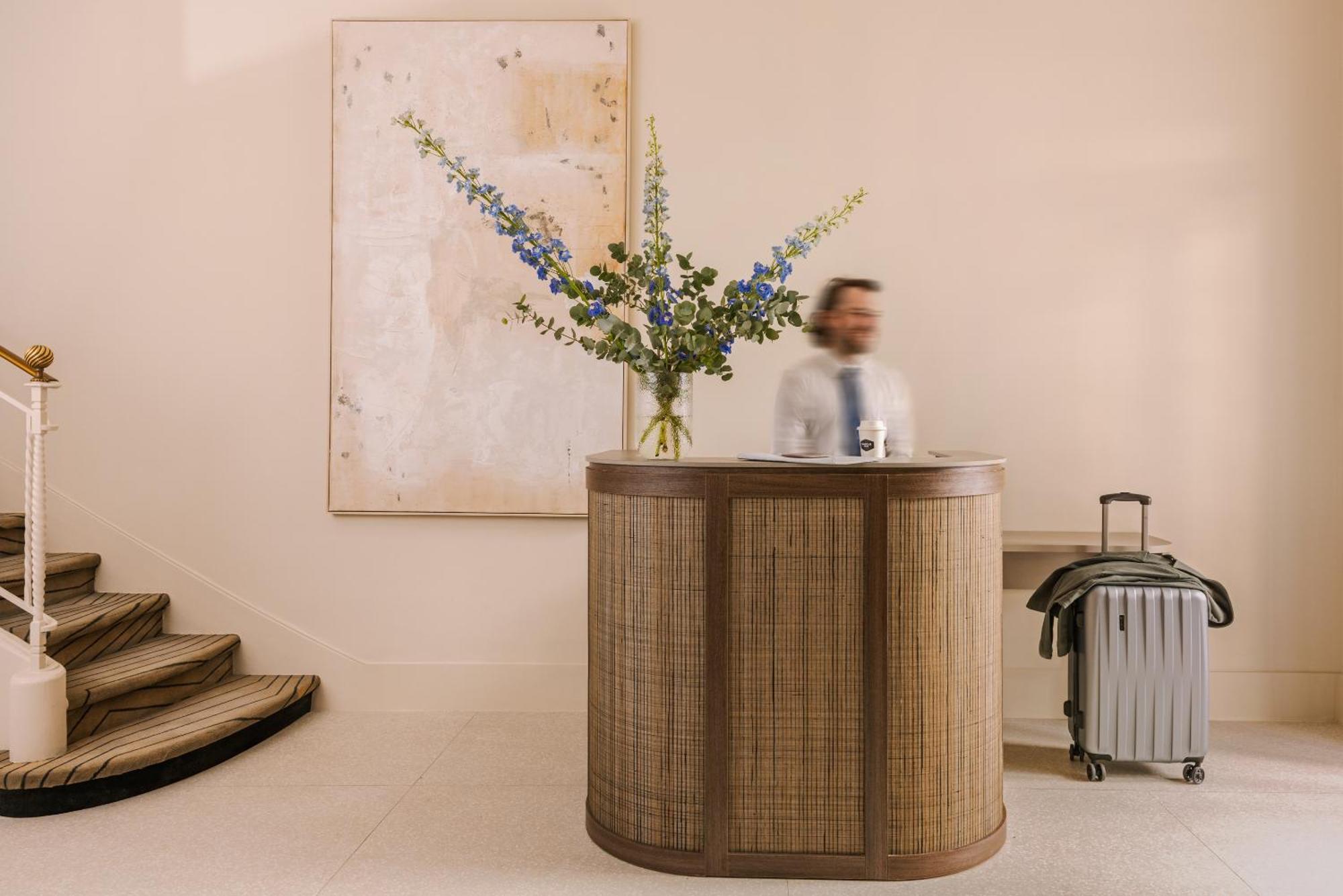Yelo Belle Epoque Powered By Sonder Hotel Cannes Luaran gambar
