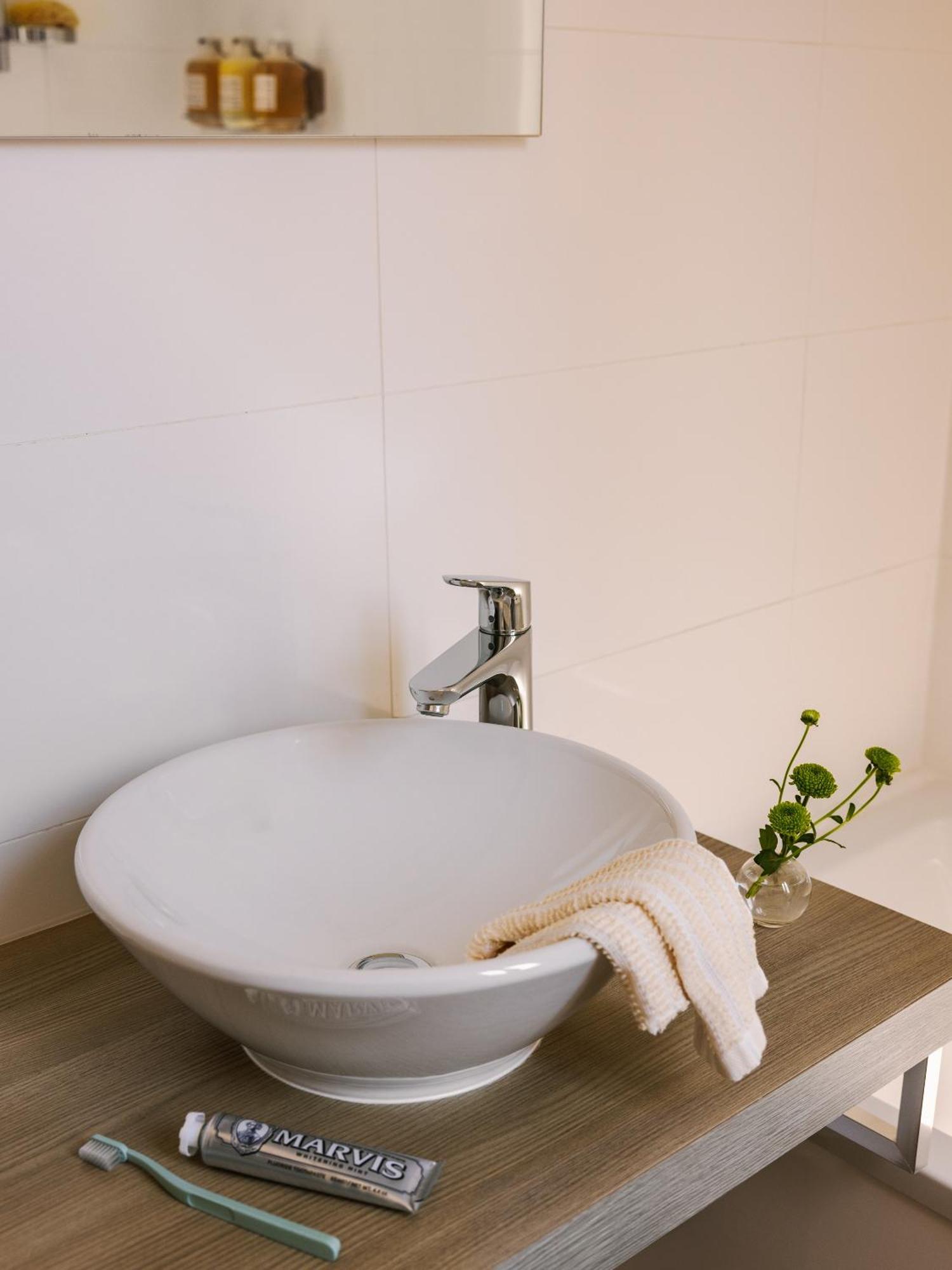 Yelo Belle Epoque Powered By Sonder Hotel Cannes Bilik gambar